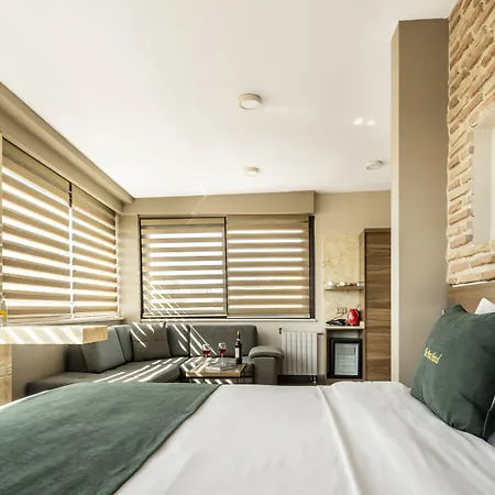 The Pera Hotel