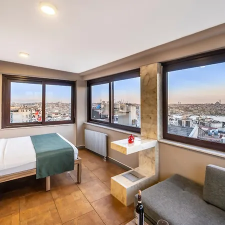 The Pera Hotel Istanboel